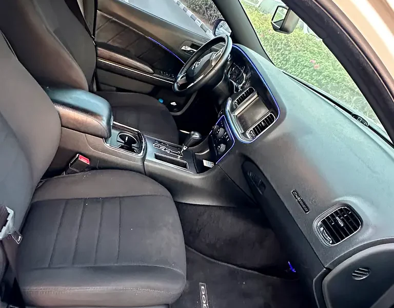 2013 Dodge Charger R/T 5.7 Litres HEMI V8 Petrol Engine White Black Sedan GCC Specs