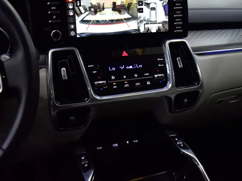 2023 Kia Sorento SX X-Line 3.5 Litres 6 Cylinders Petrol Engine Blue Beige SUV GCC Specs