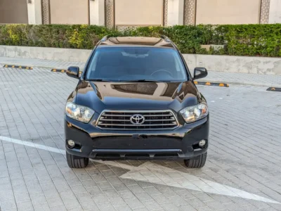 2009 Toyota Highlander 3.5 Litres V6 Petrol Engine Black Beige Reliable Family SUV GCC Specs