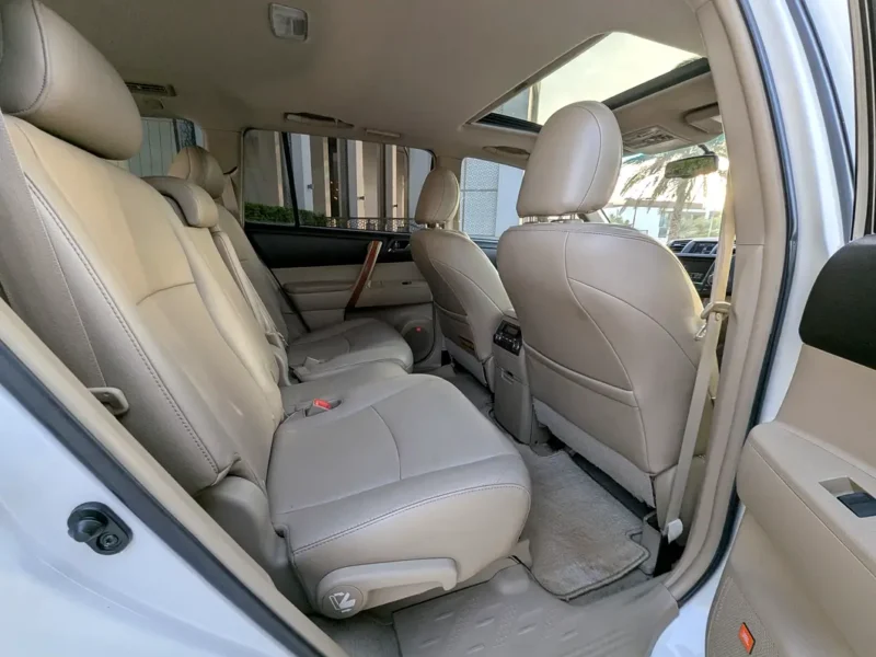 2010 Toyota Highlander Limited 3.5 Litres V6 Petrol Engine White Beige SUV Full Option US Specs