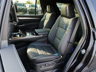 2026 Cadillac Escalade SPORT PLATINUM 6.2 Litres 8 Cylinders Petrol Engine Black SUV VIP SEATS