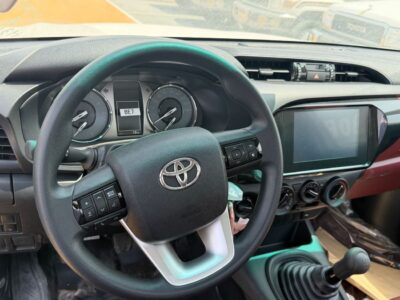 2026 Toyota Hilux GL SC 2.7 Litres 4 Cylinders Petrol Engine White Red Pickup Truck GCC Specs