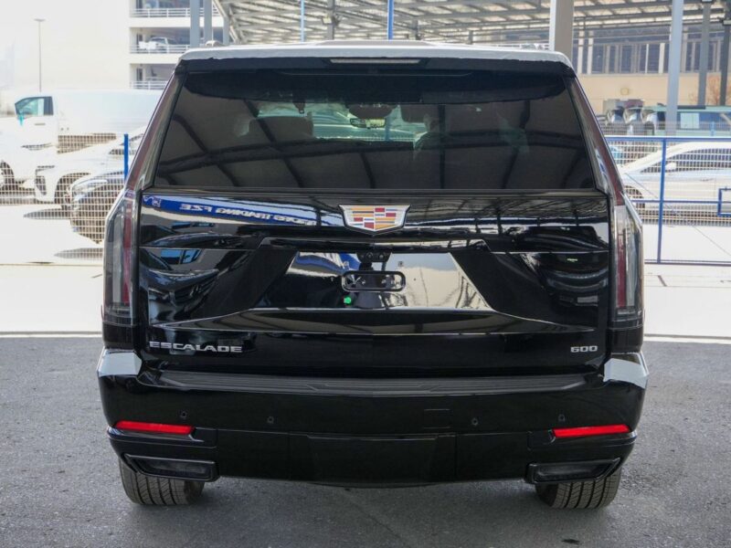 2025 Cadillac Escalade SPORT PLATINUM 6.2 Litres 8 Cylinders Petrol Engine Black Grey SUV