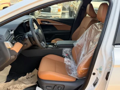 2026 Toyota Camry Grande 2.5-liter 4-cylinder Petrol Engine White Tan Sedan GCC Specs