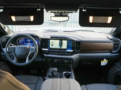 2026 Chevrolet Silverado HD High Country Duramax 6.6L Turbo-Diesel V8 Black Pickup Truck