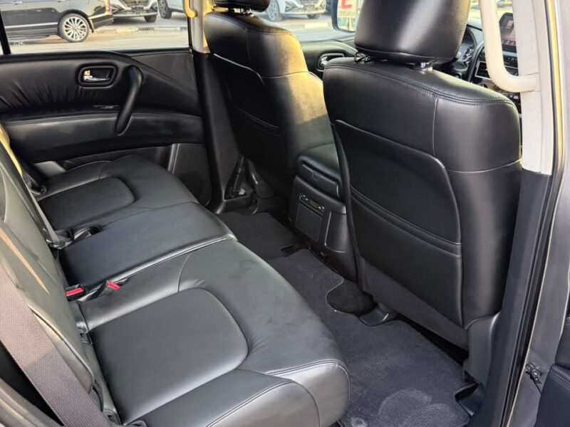 2022 NISSAN ARMADA S 5.6 Litres V8. VVT Petrol Engine Grey Black SUV Full-Option