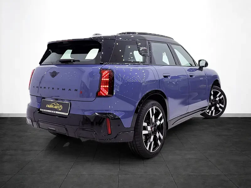 2025 MINI Countryman S 4WD 4 Cylinders Engine Blue Black SUV GCC Specs JOHN COOPER WORKS