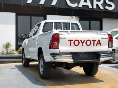 2026 Toyota Hilux DLX Double Cab 2.4L 4 Cylinders Diesel Engine White Red Pickup Truck Manual
