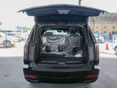 2025 Cadillac Escalade SPORT PLATINUM 6.2 Litres 8 Cylinders Petrol Engine Black Grey SUV