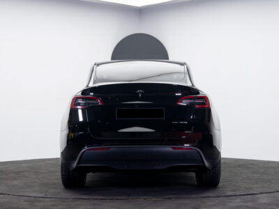 2024 Tesla Model Y Electric Vehicle Black SUV GCC Specs Automatic RWD