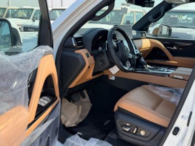 2026 Lexus LX700h SIGNATURE 3.5 Litres 6 Cylinders Hybrid Engine White Tan SUV GCC Specs