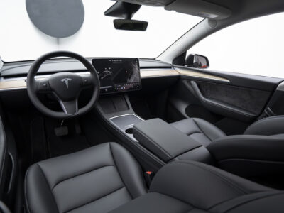 2024 Tesla Model Y Electric Vehicle Black SUV GCC Specs Automatic RWD
