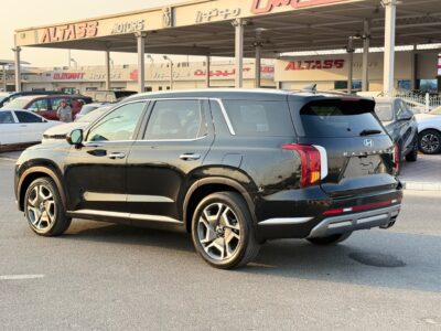 2023 HYUNDAI PALISADE SEL 3.8 Litres V6 VVT Petrol Engine Black SUV AWD American Specs