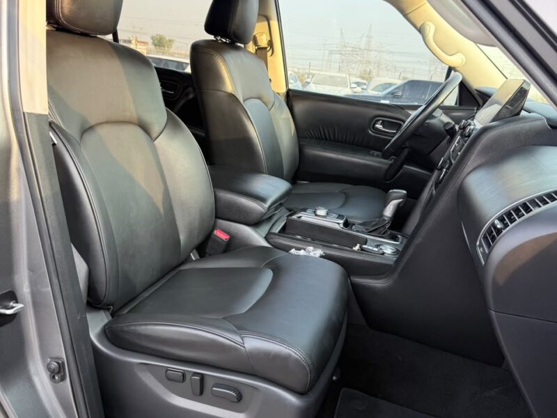 2022 NISSAN ARMADA S 5.6 Litres V8. VVT Petrol Engine Grey Black SUV Full-Option