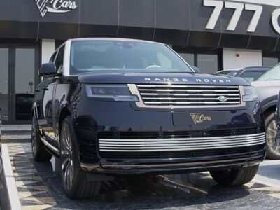 2026 Land Rover Range Rover SV SWB P615 4.4L V8 Petrol Mild Hybrid Engine Blue SUV GCC Specs