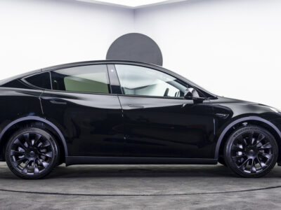 2024 Tesla Model Y Electric Vehicle Black SUV GCC Specs Automatic RWD