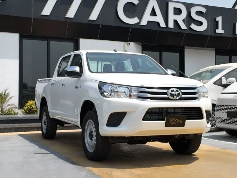 2026 Toyota Hilux DLX Double Cab 2.4L 4 Cylinders Diesel Engine White Red Pickup Truck Manual