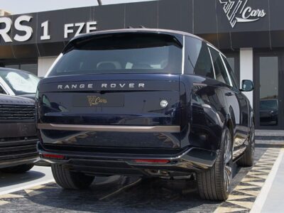 2026 Land Rover Range Rover SV SWB P615 4.4L V8 Petrol Mild Hybrid Engine Blue SUV GCC Specs