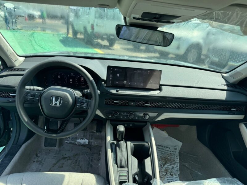 2024 Honda Accord 1.5-liter 4-Cylinder Petrol Engine Grey Beige Sedan GCC Specs Automatic