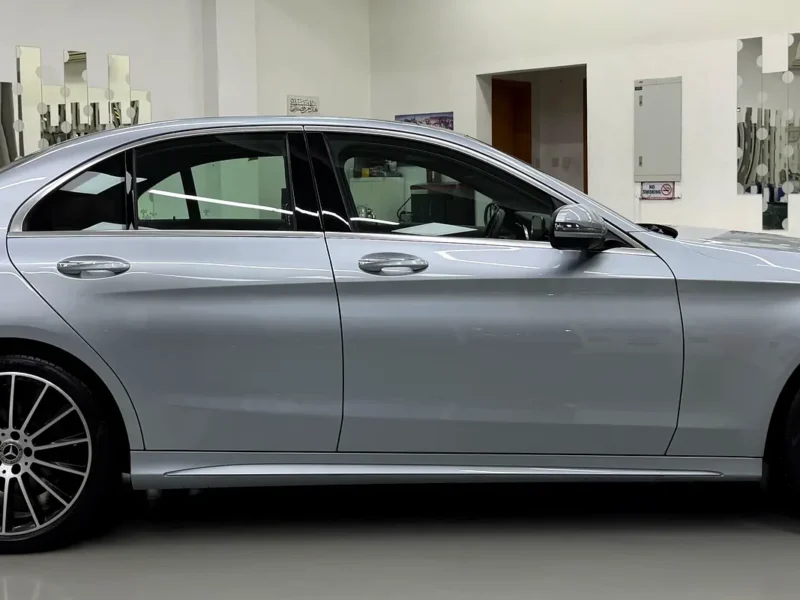 2018 Mercedes-Benz C-Class C200 4 Cylinders Petrol Engine Blue Red Sedan GCC Specs