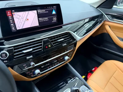 2021 BMW 5-Series 520i Exclusive 4 Cylinders Petrol Engine Black Brown Sedan GCC Specs
