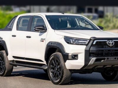 2025 Toyota Hilux ADVENTURE 2.8 Litres 4 Cylinders Diesel Engine White Black Pickup Truck