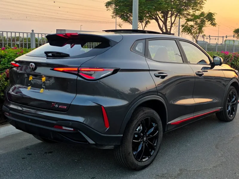 2025 Changan X5 Plus 1.5 Litres 4 Cylinders Petrol Engine Grey Red SUV Chinese Specs Automatic