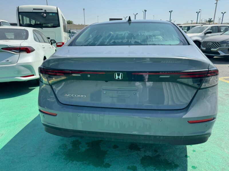 2024 Honda Accord 1.5-liter 4-Cylinder Petrol Engine Grey Beige Sedan GCC Specs Automatic
