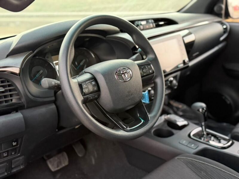 2026 Toyota Hilux ADVENTURE 4.0 Litres 6 Cylinders Petrol Engine Black Pickup Truck GCC Specs