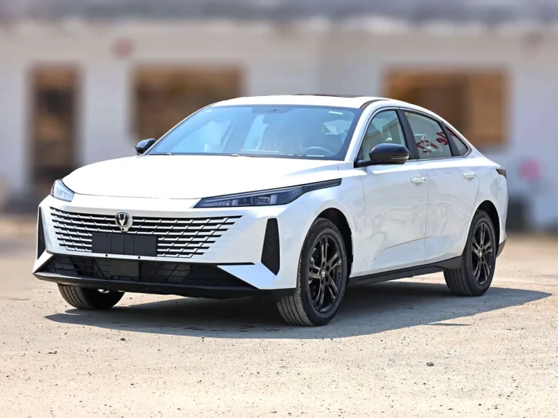 2026 Changan Eado Basic 1.5 Litres 4 Cylinders Plug-in Hybrid Engine White Orange Sedan Automatic