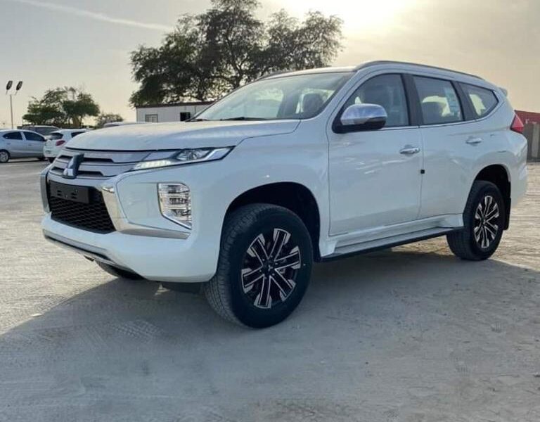 2026 Mitsubishi Montero Sport 3.0-Liter V6 Petrol Engine White Black SUV GCC Specs Automatic
