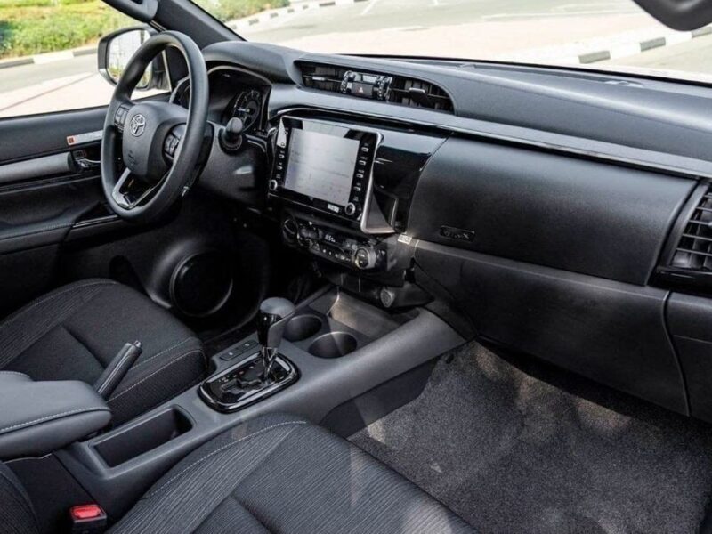 2025 Toyota Hilux ADVENTURE 2.8 Litres 4 Cylinders Diesel Engine White Black Pickup Truck