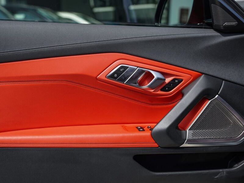 2022 BMW Z4 sDrive 30i M SPORT PACK 2.0L turbocharged inline-4 Engine Black Orange Convertible