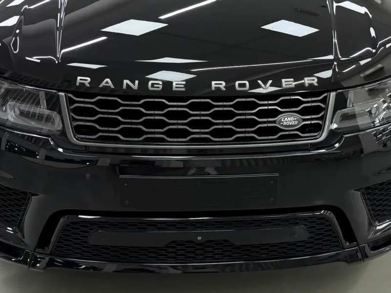 2019 Land Rover Range Rover Sport HSE Dynamic 8 Cylinders Petrol Engine Black Brown SUV