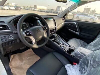 2026 Mitsubishi Montero Sport 3.0-Liter V6 Petrol Engine White Black SUV GCC Specs Automatic