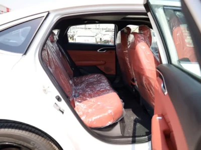 2026 Changan Eado Basic 1.5 Litres 4 Cylinders Plug-in Hybrid Engine White Orange Sedan Automatic