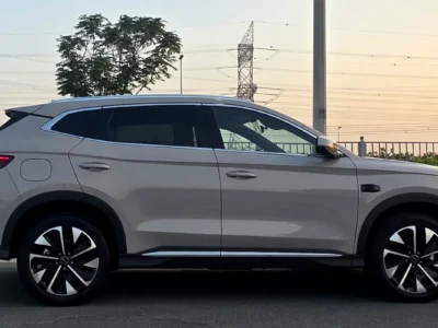2025 BYD Song Plus 4 Cylinders Plug-in Hybrid Engine Grey Beige SUV Chinese Specs Automatic