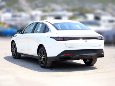 2026 Changan Eado Basic 1.5 Litres 4 Cylinders Plug-in Hybrid Engine White Orange Sedan Automatic