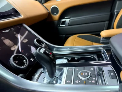 2019 Land Rover Range Rover Sport HSE Dynamic 8 Cylinders Petrol Engine Black Brown SUV