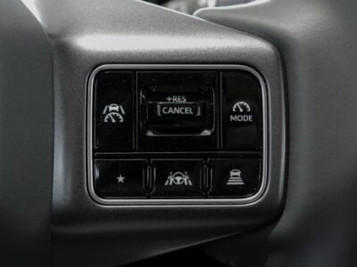 2026 Toyota RAV 4 LTD HEV FLAGSHIP 2.5 Litres 4 Cylinders Engine White Black SUV Chinese Specs