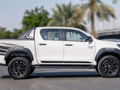 2025 Toyota Hilux ADVENTURE 2.8 Litres 4 Cylinders Diesel Engine White Black Pickup Truck