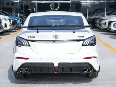 2025 MG 6 LUXURY 4 Cylinders Petrol Engine White Black Sedan Chinese Specs Automatic