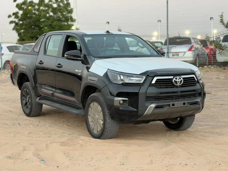 2026 Toyota Hilux ADVENTURE 4.0 Litres 6 Cylinders Petrol Engine Black Pickup Truck GCC Specs