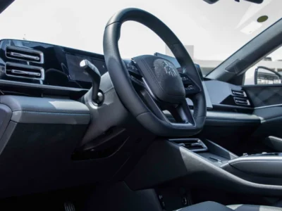 2026 BYD Qin L DM-i SUPER EDITION 210KM 1.5 Litres 4 Cylinders Hybrid Engine White Grey Sedan