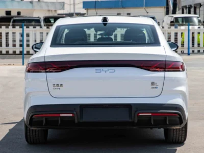 2026 BYD Qin L DM-i SUPER EDITION 210KM 1.5 Litres 4 Cylinders Hybrid Engine White Grey Sedan