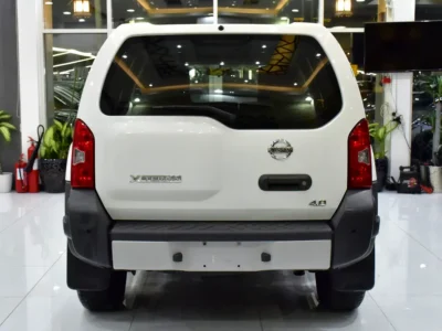 2015 Nissan Xterra SE 4.0 Litres 6 Cylinders Petrol Engine White Black SUV GCC Specs Automatic