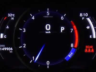 2020 Lexus UX-Series UX 200 F Sport 2.0-liter 4-cylinder Petrol Engine White Red Crossover GCC Specs