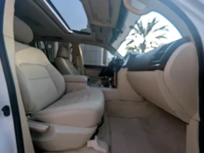 2020 Toyota Land Cruiser GXR 4.0 Litres V6 Petrol Engine White Beige SUV GCC Specs Excellent Condition