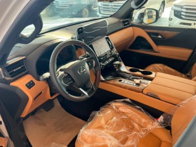 2026 Lexus LX600 SIGNATURE 3.5 Litres Twin-Turbo V6 Petrol Engine White Tan SUV GCC Specs