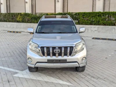 2016 Toyota Prado VXR 2.7 Litres 4 Cylinders Petrol Engine Silver Beige SUV GCC Specs Excellent Condition